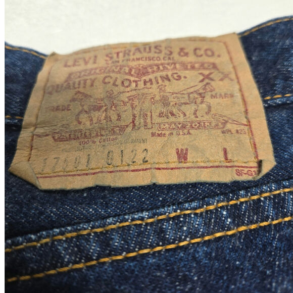 Levis 501 Vintage Women Jeans Size 11 17501-0122 Made USA Button Fly - Picture 5 of 10